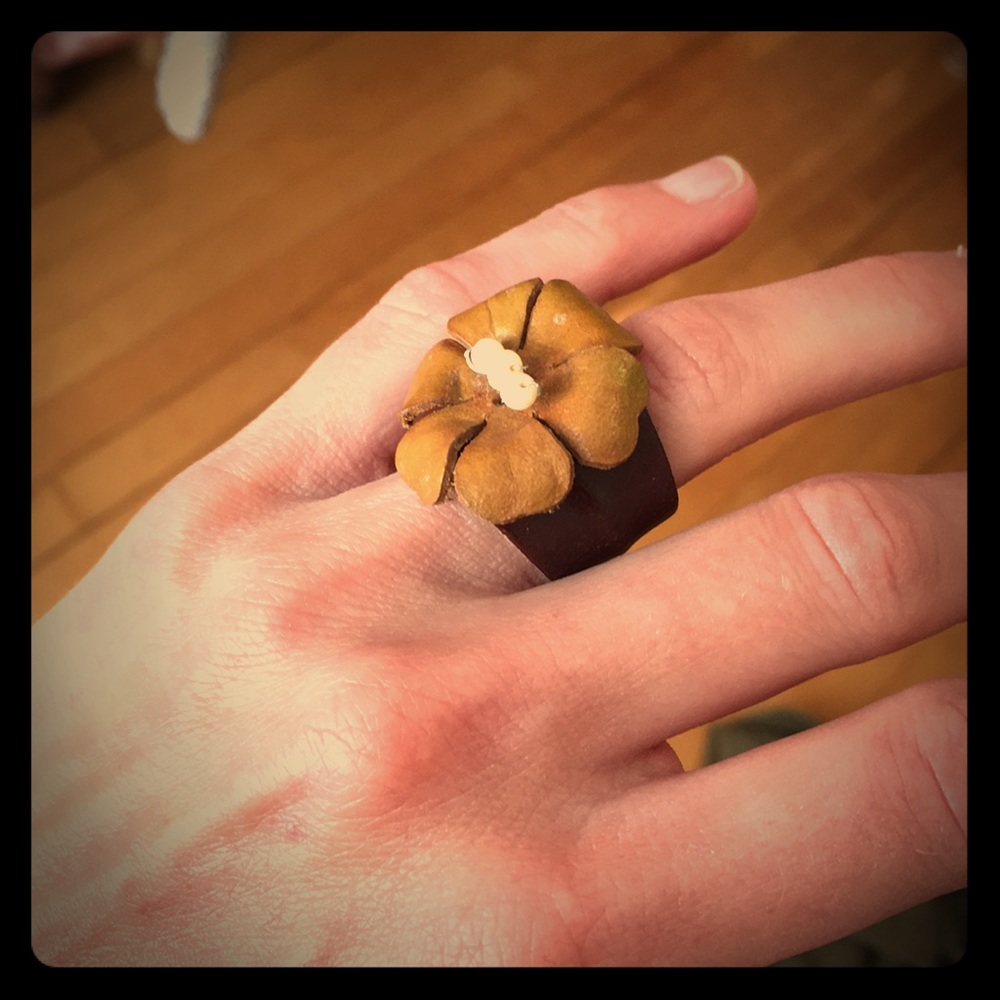 Leather flower ring